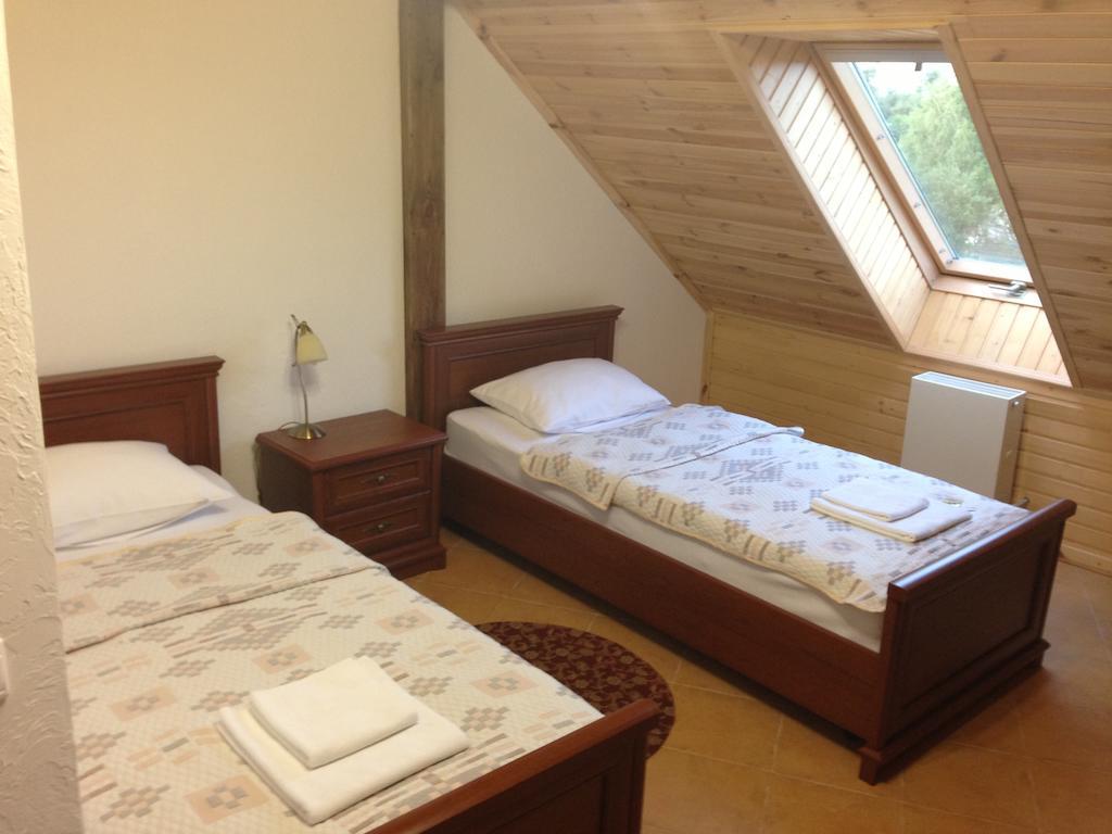 Chalet Hotel Zhytomyr Phòng bức ảnh